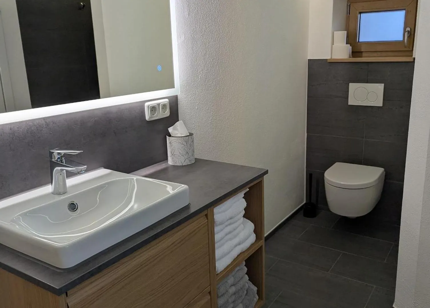 Ferienwohnung Goasnstoi - Mit Hottub Und Bergblick Im Inntal Flintsbach Vakantiehuis